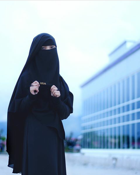 41 Foto  Wanita Hijab  Syar i  Kartun 